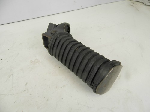 Yamaha 250 3y8 footrest - yamaha,