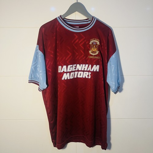West ham united retro football - west,