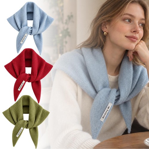 Wool knitted triangular - knitted,