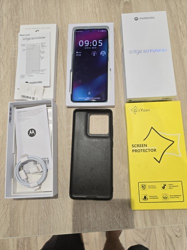 Pristine motorola edge - pristine, 60