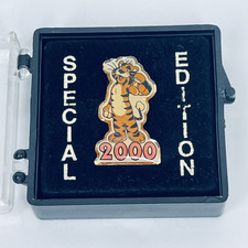 Haven Holidays Rory the Tiger Pin Badge 2000 Special Edition Boxed Collectible