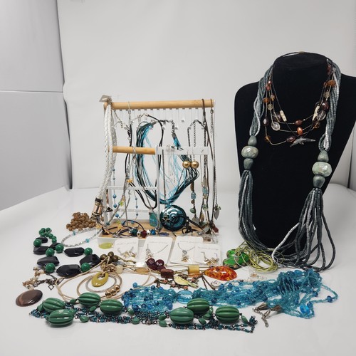 Mixed costume jewellery job - mixed,
