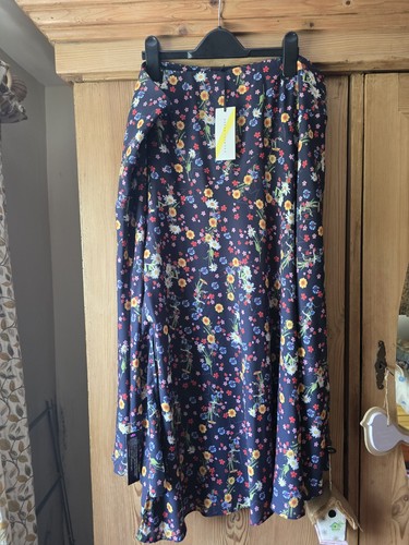 Gorgeous studio preen - gorgeous, skirt