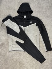 Nike Men's Tech Fleece