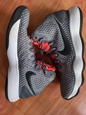 NIKE HYPERDUNK, size 9.5