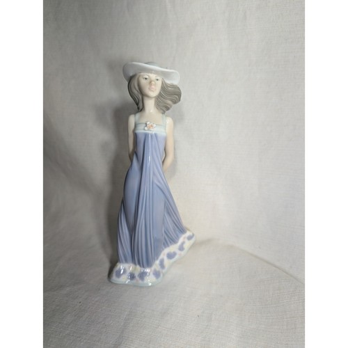 Lladro susan young girl - young,