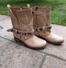 Feud Britannia Boots Size 4