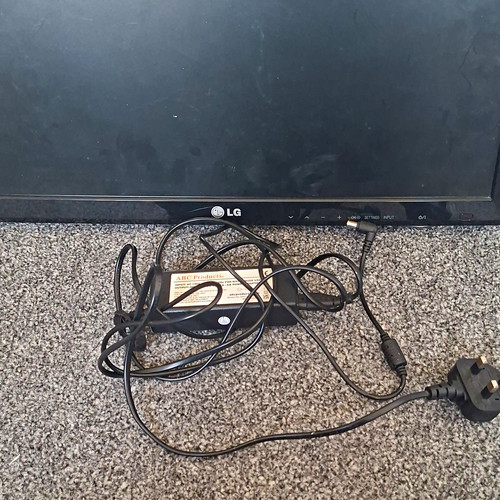 23in led flat screen tv - lg,