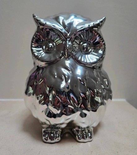 Silver mirror finish owl - silver,