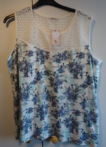 Ladies size less top - size, 26