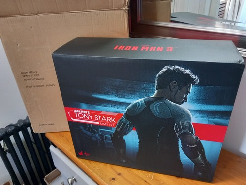 Hot toys tony - toys,