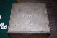 Vintage 1940's McV & P Biscuit