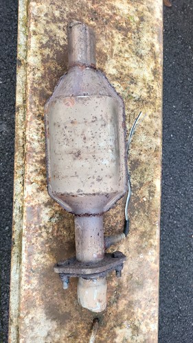 Catalytic converter convertor - converter,