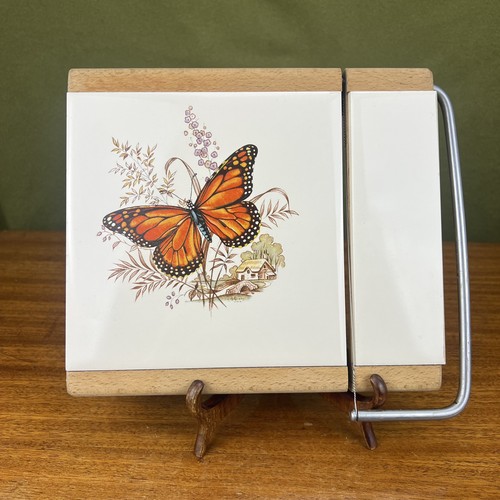 Stow green monarch butterfly - stow,