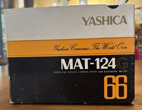 Yashica mat 124g - mat-124g, black