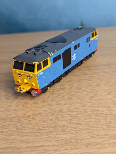Ertl thomas the tank - ertl, engine