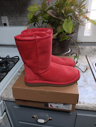 Ugg classic short - ugg,