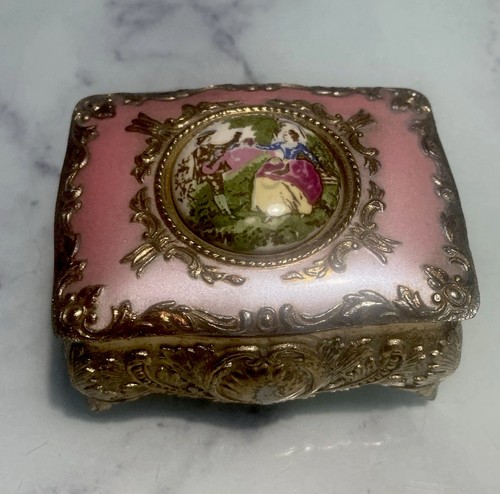 Vintage decorative trinket box - vintage,