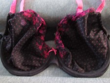 M & S PLUNGE BRA WIRED NON