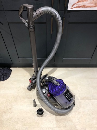 Dyson dc32 animal cylinder - dyson,