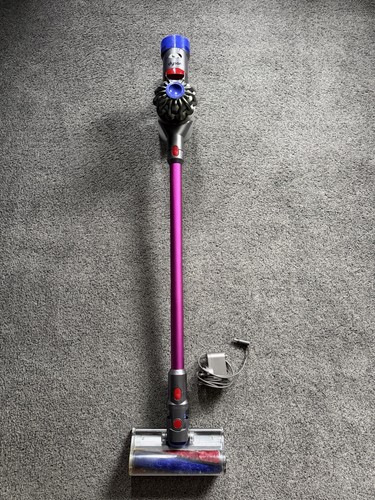 Dyson vacuum cleaner - v8,