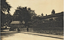 Kirkstall, Leeds. Hark to