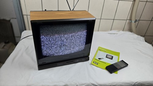 Universum 2966 tv by - fk,