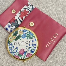 Floral Pattern Compact Mirror