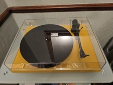 Pro-Ject Debut EVO 2 Turntable