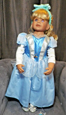 Ashton Drake/ Monika Peter