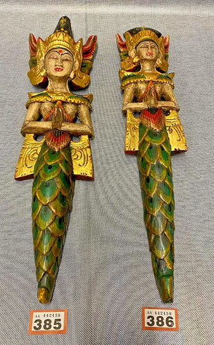 Pair large balinese hand - large,