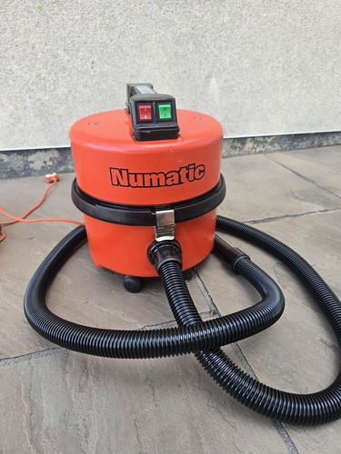 Numatic vaccum cleaner - cleaner, for