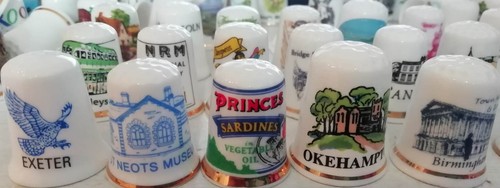 Bone china thimbles several - thimbles,