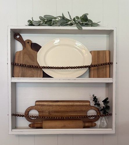 Wall mounted plate - wall,