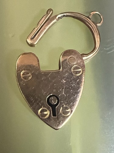Vintage 9ct gold heart - 9ct, padlock