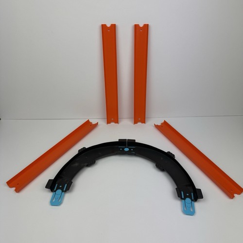 Hot wheels corner - wheels, track