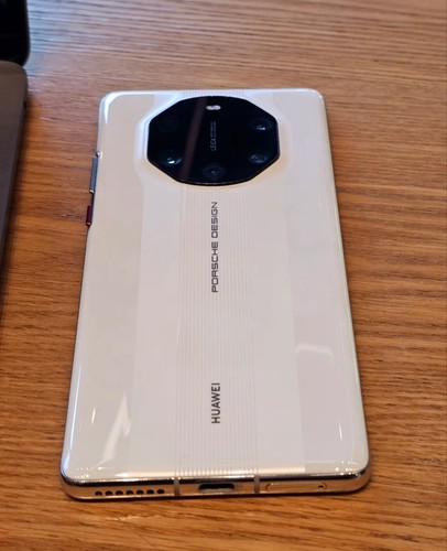 Huawei mate porsche - 40, rs
