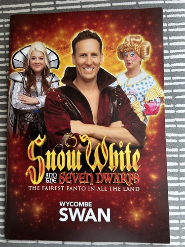 Snow white theatre panto - theatre,