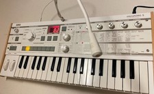 Korg microKORG S White Limited