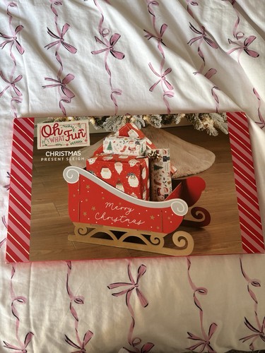 Santa sleigh christmas - sleigh, present