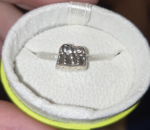 Genuine retired chamilia 925 - genuine,