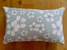 Vanessa Arbuthnott - 24 x