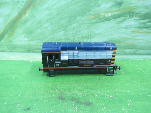 Hornby r2425 class 08 - 0-6-0,