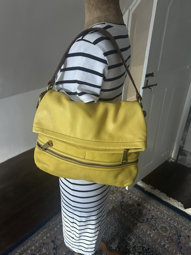Yellow fossil explorer real - explorer,