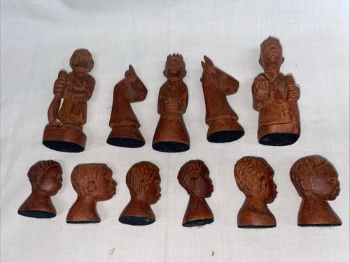 Job lot african - carved, wood