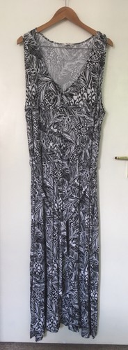 New black white - tu, floral