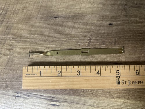 Howard miller 2 - howard, 1/2"