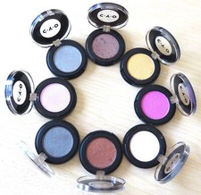 C.Y.O SHIMMER EYESHADOW EVERYTHING ILLUMINATED 8 GREAT SHADES FREE POST.