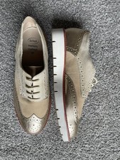 Dr. Scholl's Leather Lace Up