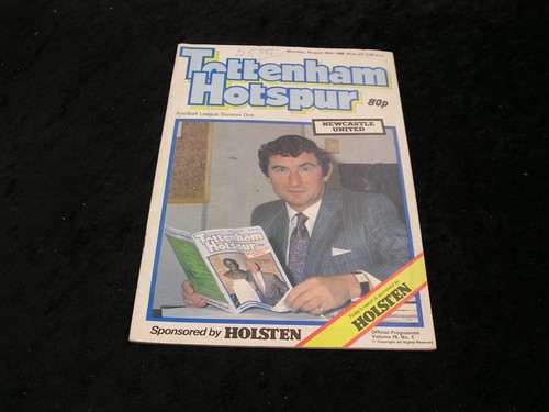 Football programme tottenham - tottenham, v